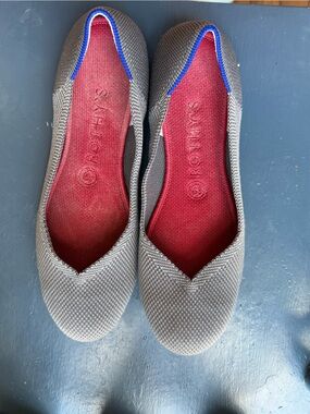 Rothy's Gray Knit Ballet Flats with Red Insole and Blue Heel Trim